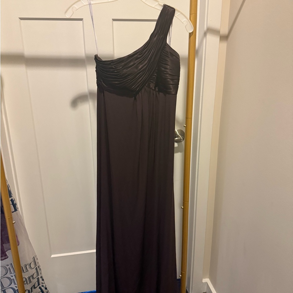 Elegant One-Shoulder Brown Dress